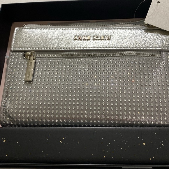 Rhinestone Anne Klein Zip Clutch and card case. New in Box - Picture 2 of 3